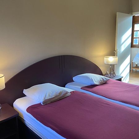索恩河畔自由城 费姆杜布莱旅馆酒店 客房 照片
